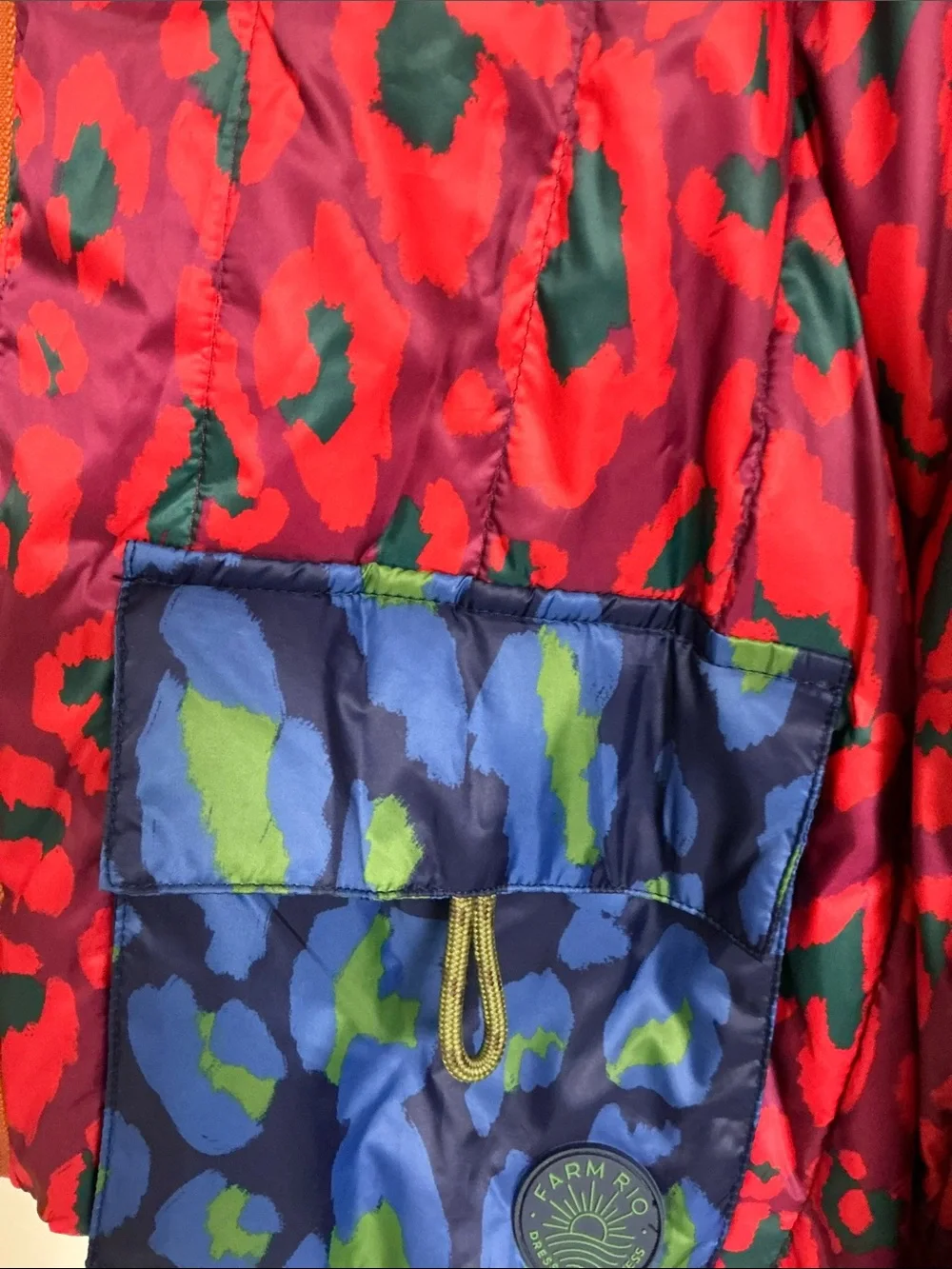 FARM Rio Puffer Jacket with hood. Excellent new condition . Large